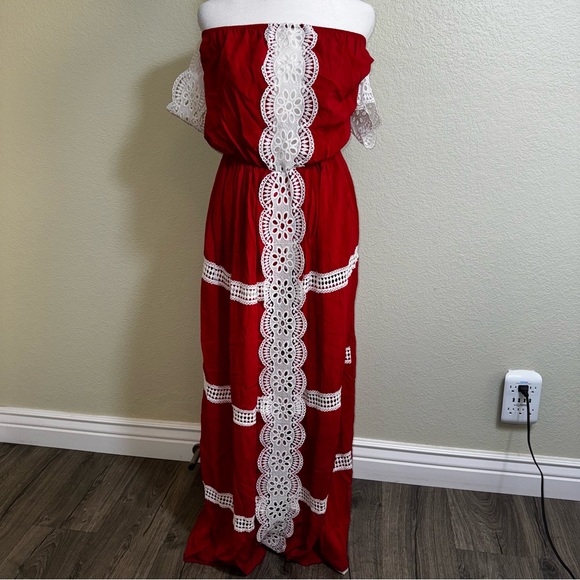 FN Fashion Long Red Sleeveless Dress Unknown Size & Fabric (M - L) Crochet Italy - Picture 1 of 8